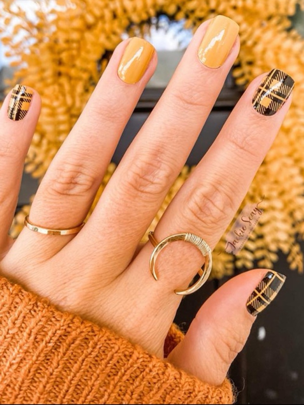 *Retired* Color Street: Breaking Plaid | Yellow Black Fall Preppy Mustard School